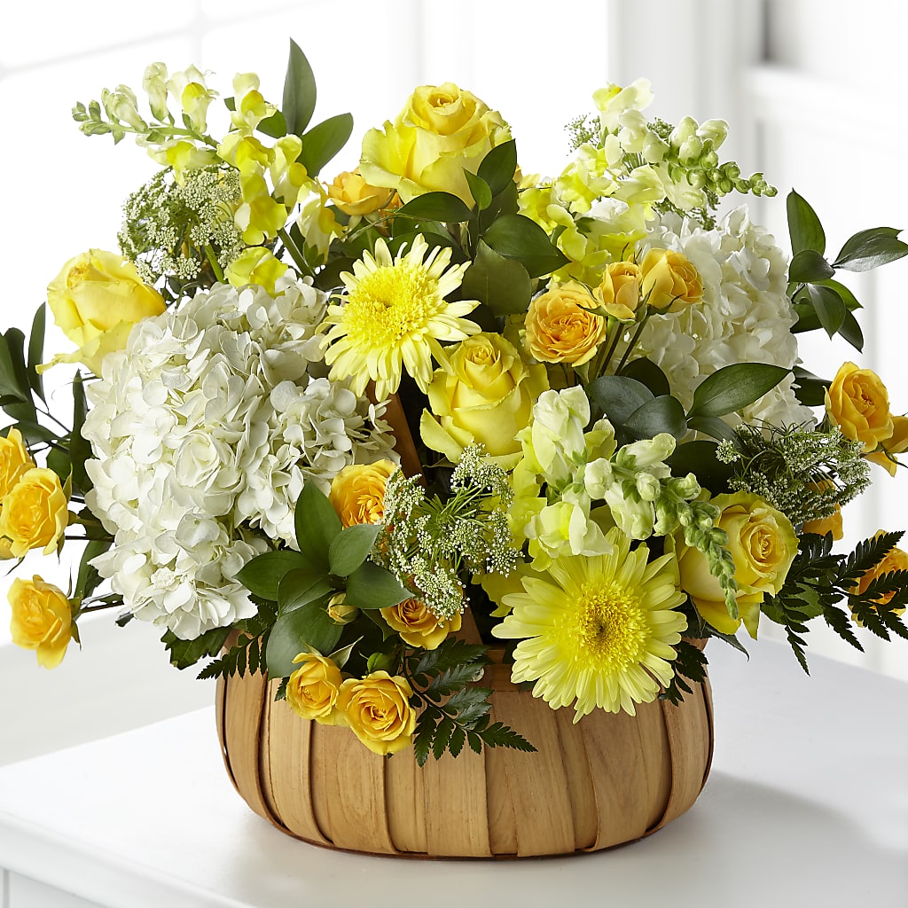 Rustic Remembrance Basket – STEPH'S CREATIONS FLORAL DESIGN, Atoka OK