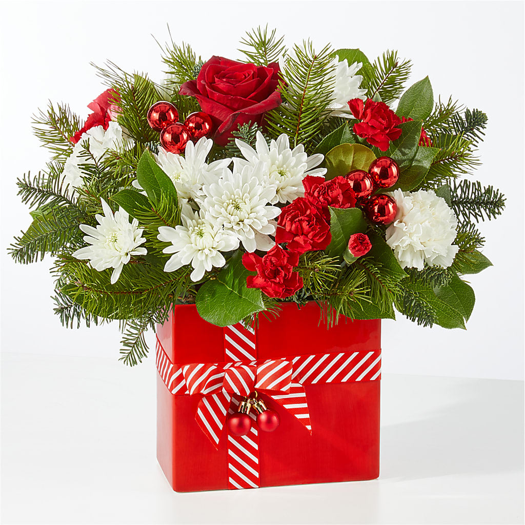 Presents Under the Tree Bouquet – STEPH'S CREATIONS FLORAL DESIGN, Atoka OK