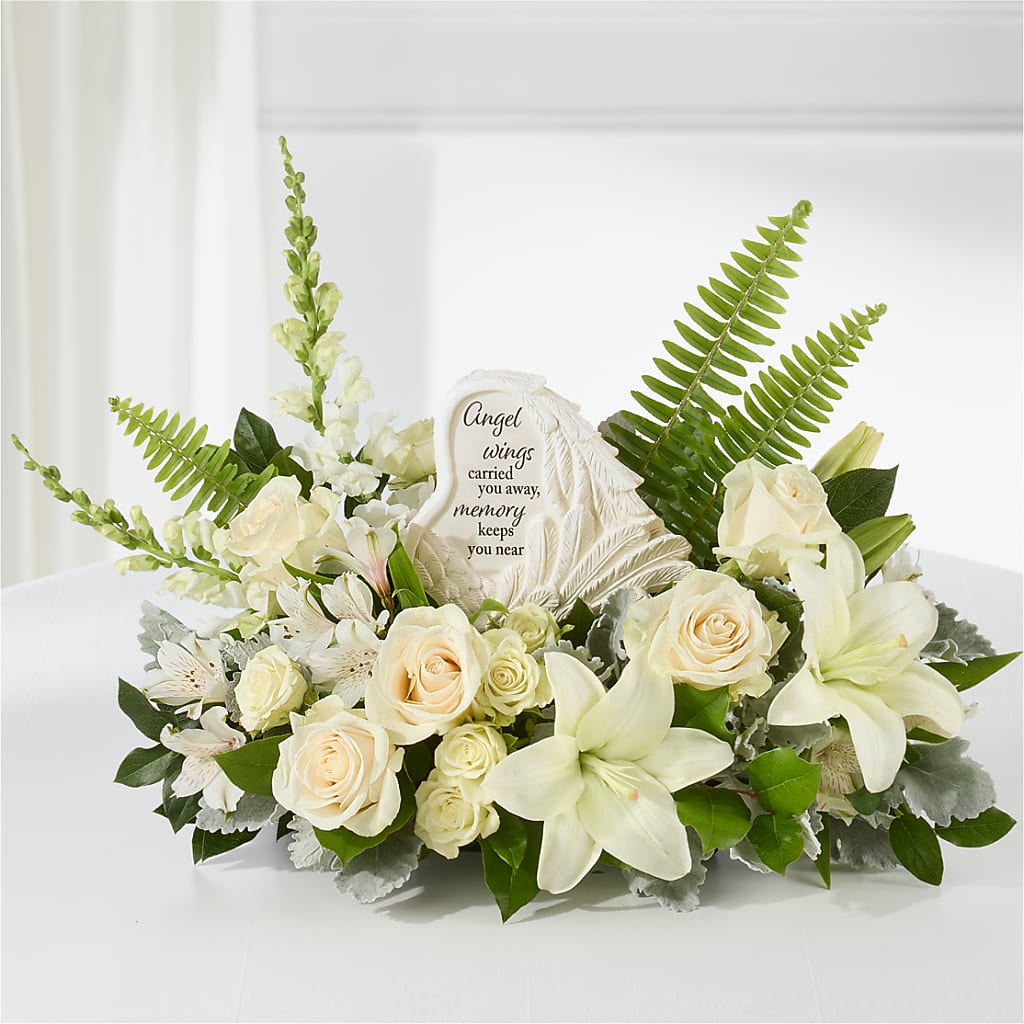 Holding You Close Arrangement – STEPH'S CREATIONS FLORAL DESIGN, Atoka OK