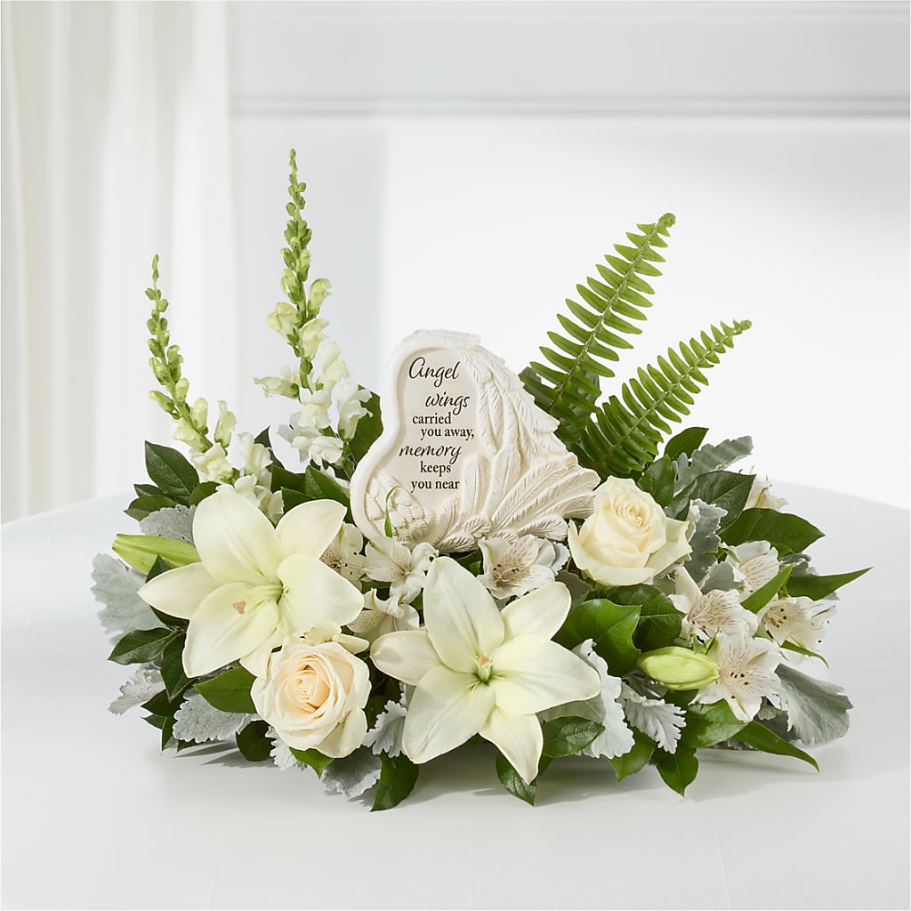 Holding You Close Arrangement – STEPH'S CREATIONS FLORAL DESIGN, Atoka OK