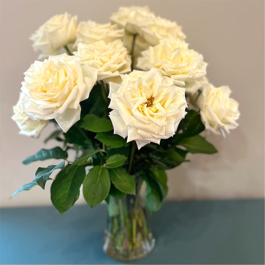 Long Stem Yellow Rose Bouquet – STEPH'S CREATIONS FLORAL DESIGN, Atoka OK