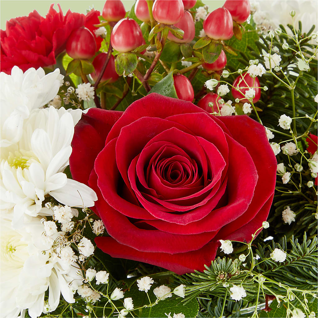 Chance of Flurries Bouquet – STEPH'S CREATIONS FLORAL DESIGN, Atoka OK