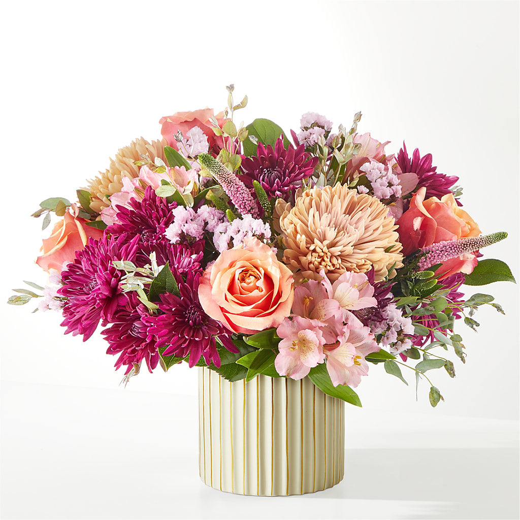 Berry Cobbler Bouquet with Ivory Vase – STEPH'S CREATIONS FLORAL DESIGN, Atoka OK