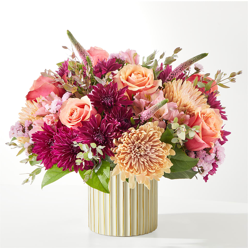 Berry Cobbler Bouquet with Ivory Vase – STEPH'S CREATIONS FLORAL DESIGN, Atoka OK