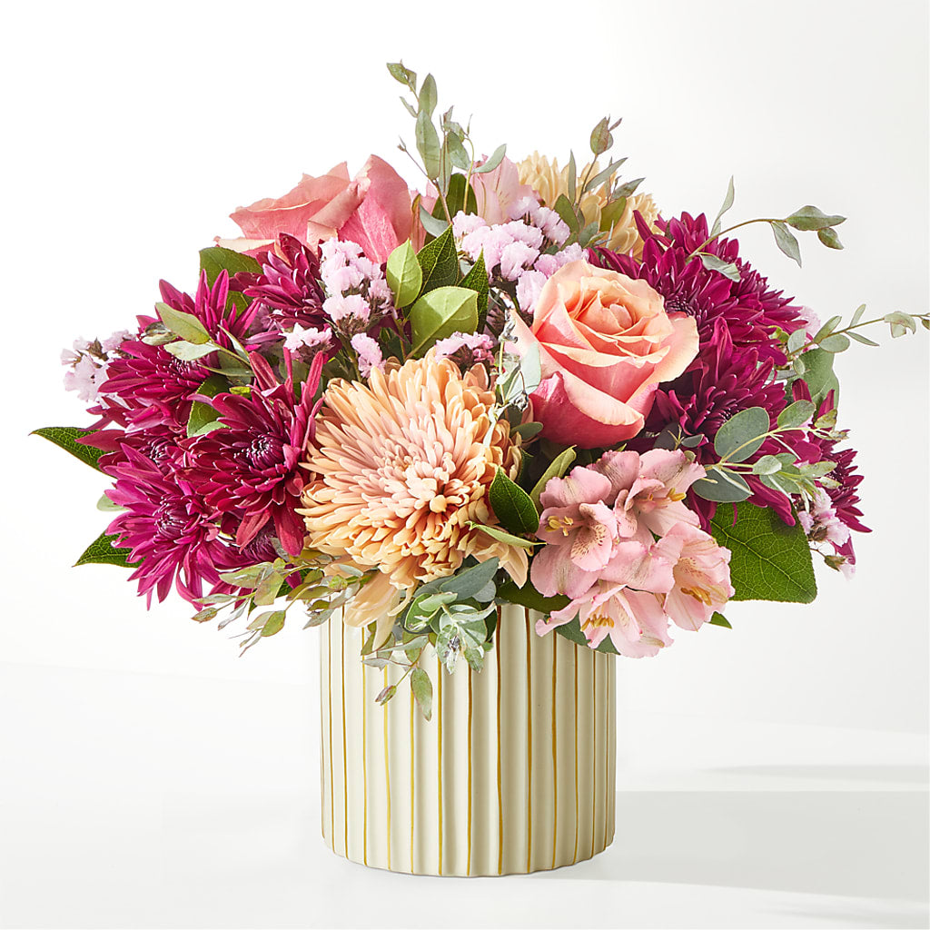 Berry Cobbler Bouquet with Ivory Vase – STEPH'S CREATIONS FLORAL DESIGN, Atoka OK