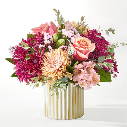 Berry Cobbler Bouquet with Ivory Vase – STEPH'S CREATIONS FLORAL DESIGN, Atoka OK