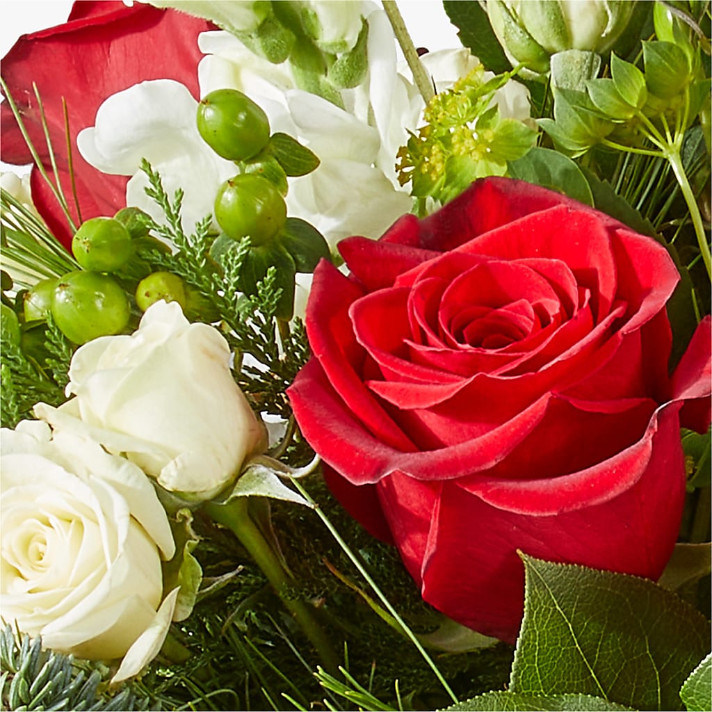 Deck the Halls Bouquet – STEPH'S CREATIONS FLORAL DESIGN, Atoka OK