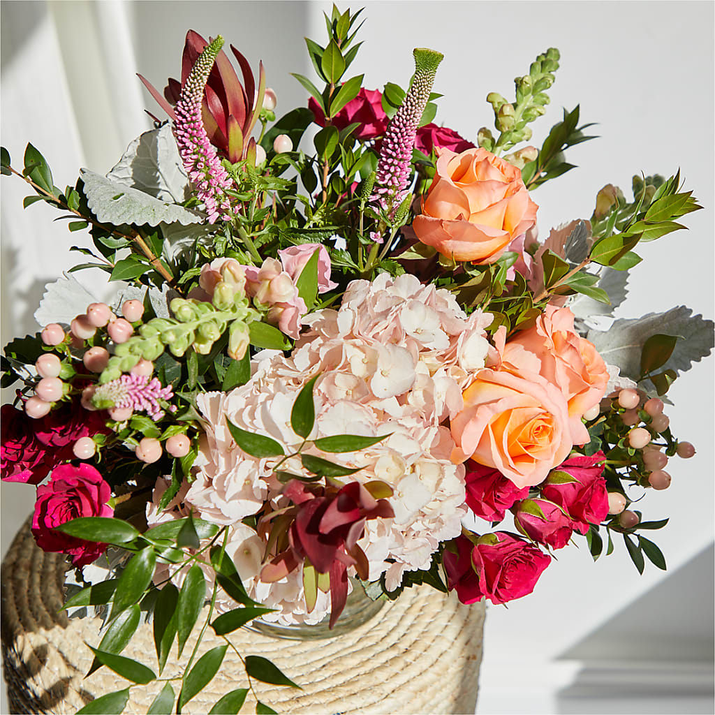 Glitz & Glam Bouquet – STEPH'S CREATIONS FLORAL DESIGN, Atoka OK