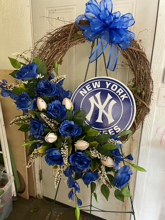 New York Yankee Grapevine Wreath